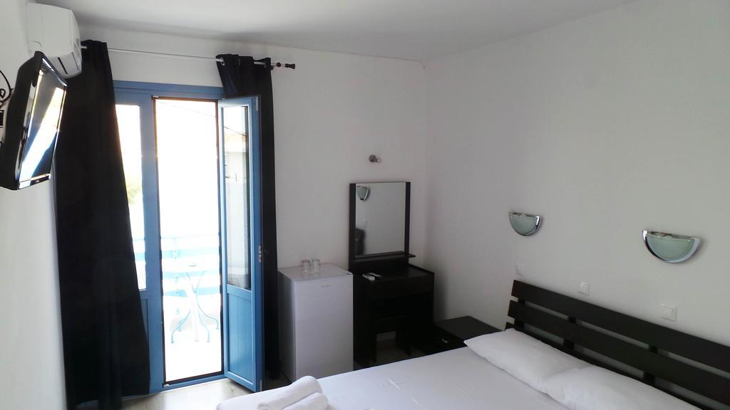 Delfini Hotel Skala  Ngoại thất bức ảnh