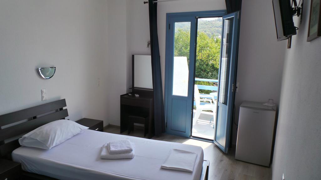 Delfini Hotel Skala  Ngoại thất bức ảnh